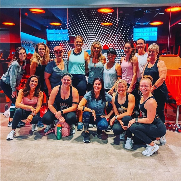 Meet your Posher, Amy - Picture 5 of 7